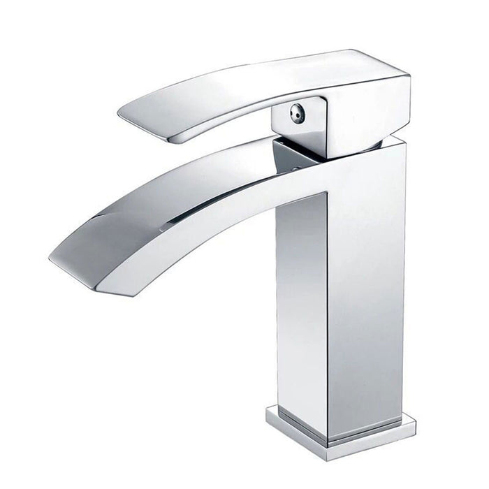 Single-Handle Bathroom Faucet in Chrome