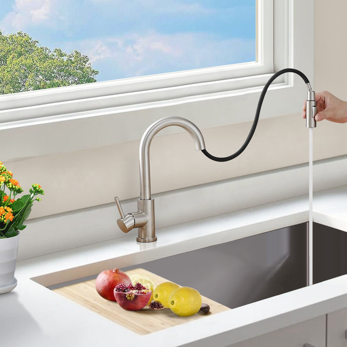 Single Lever Stainless Steel Kitchen Faucet Pull Down Bar Faucet with Spray and Stream Dual Functions in Modern Design